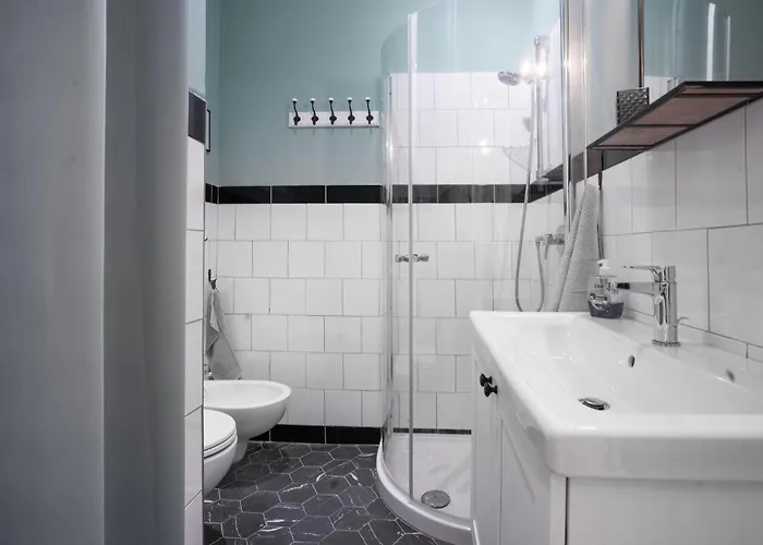 1 Bedroom Lovely In San Remo