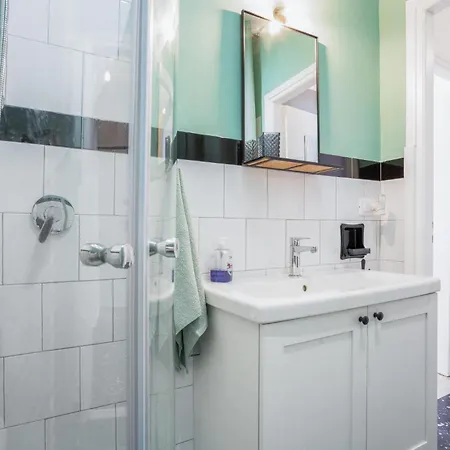 Apartament 1 Bedroom Lovely In