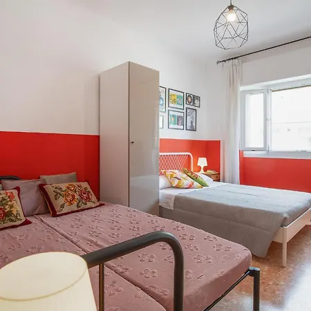 1 Bedroom Lovely In Apartament