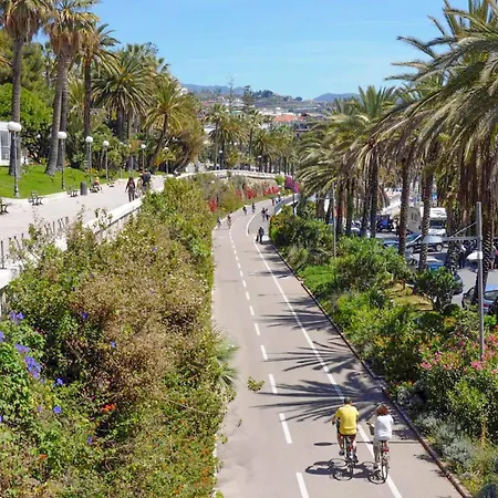 1 Bedroom Lovely In San Remo